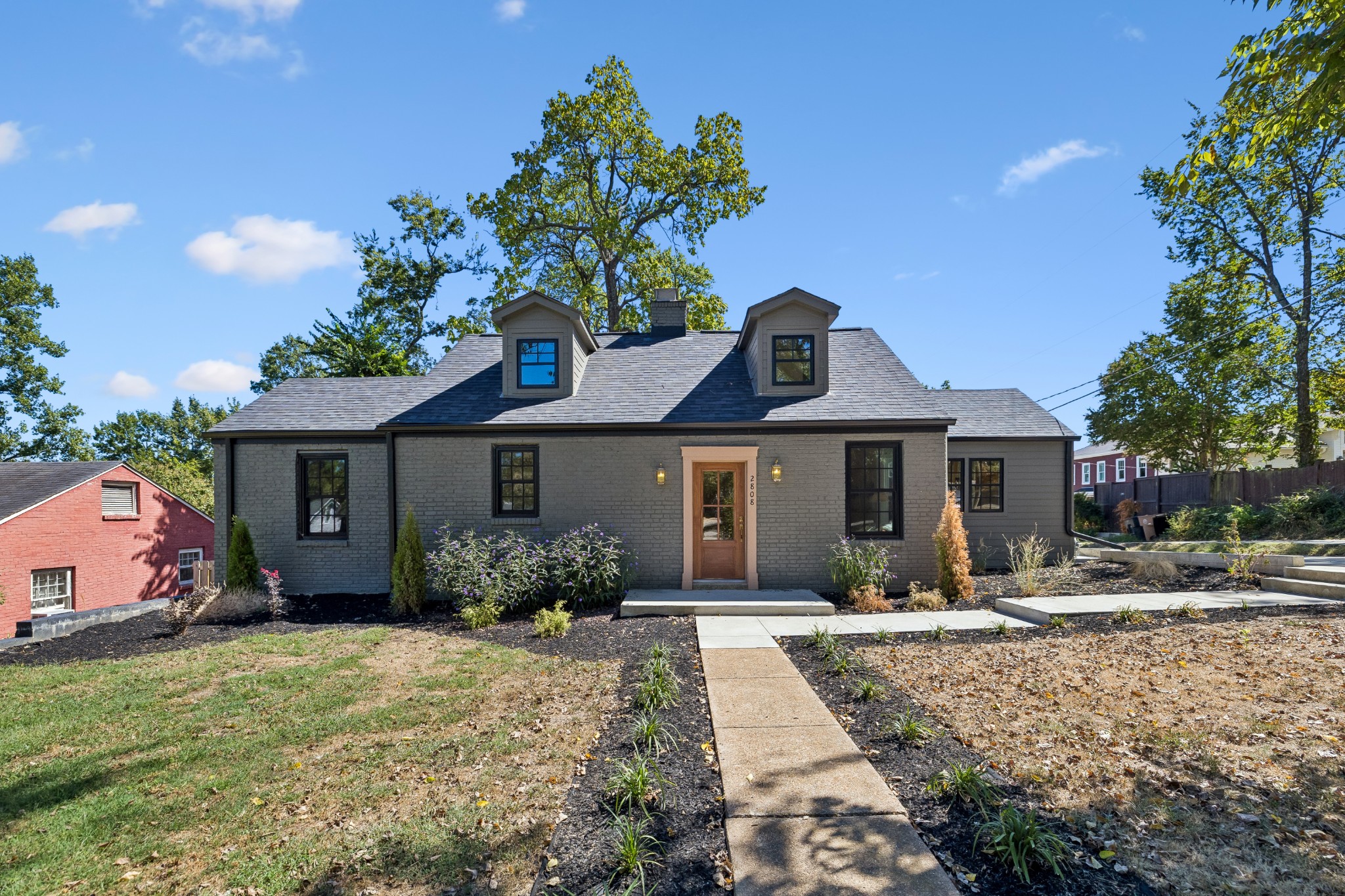 2808 Brightwood Ave