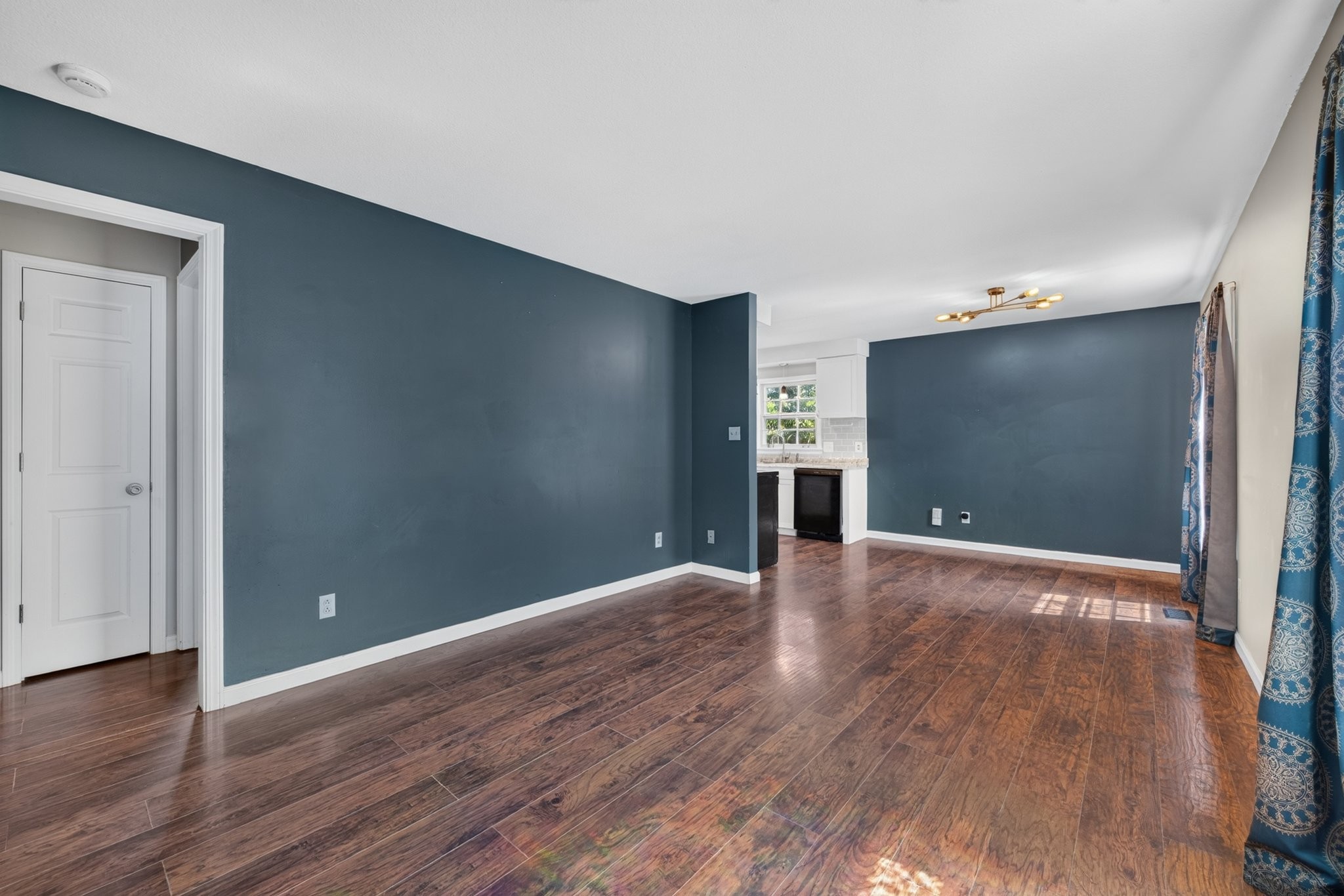 205 Marshall Dr