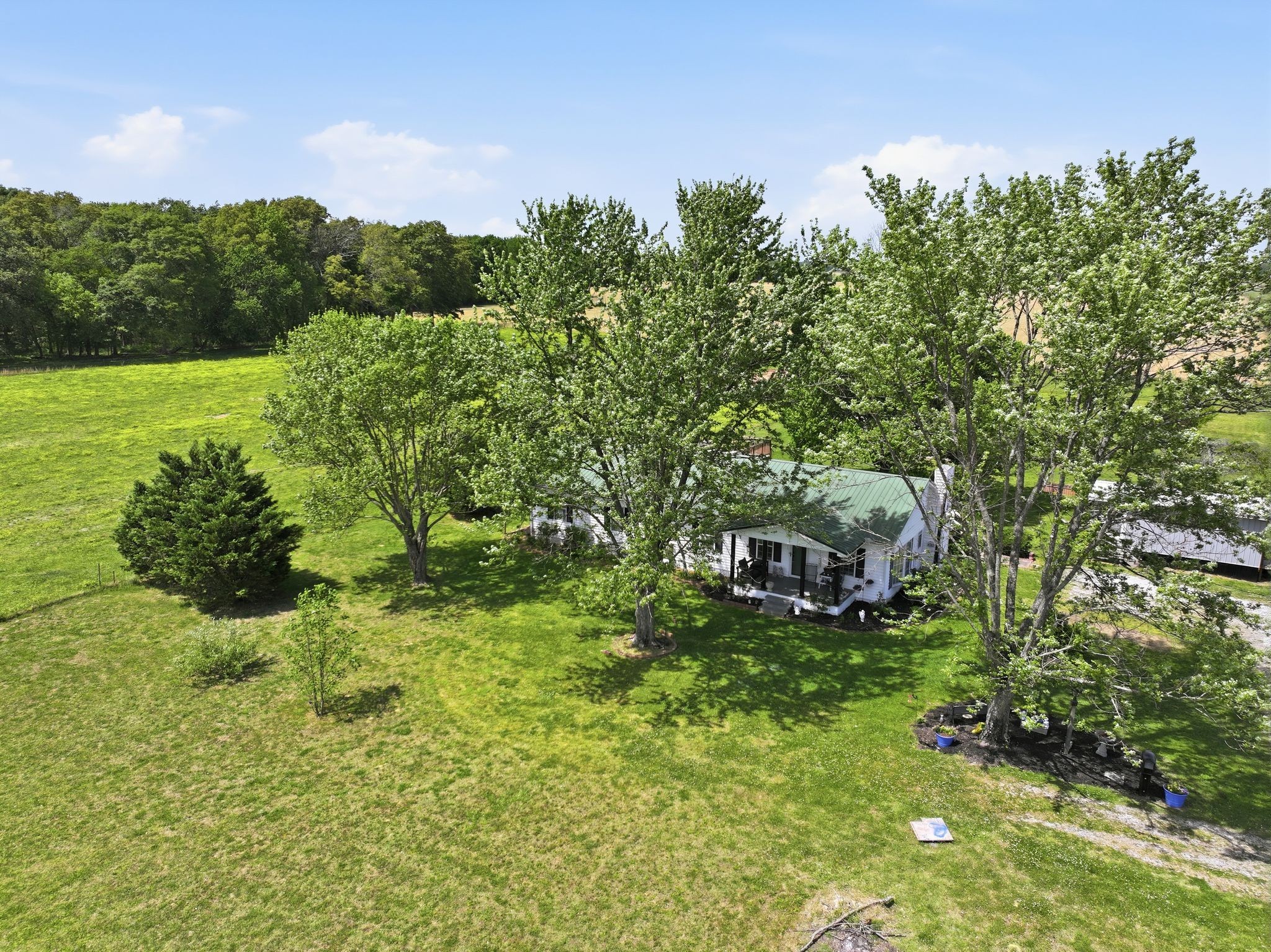 404 Logan Chapel Rd