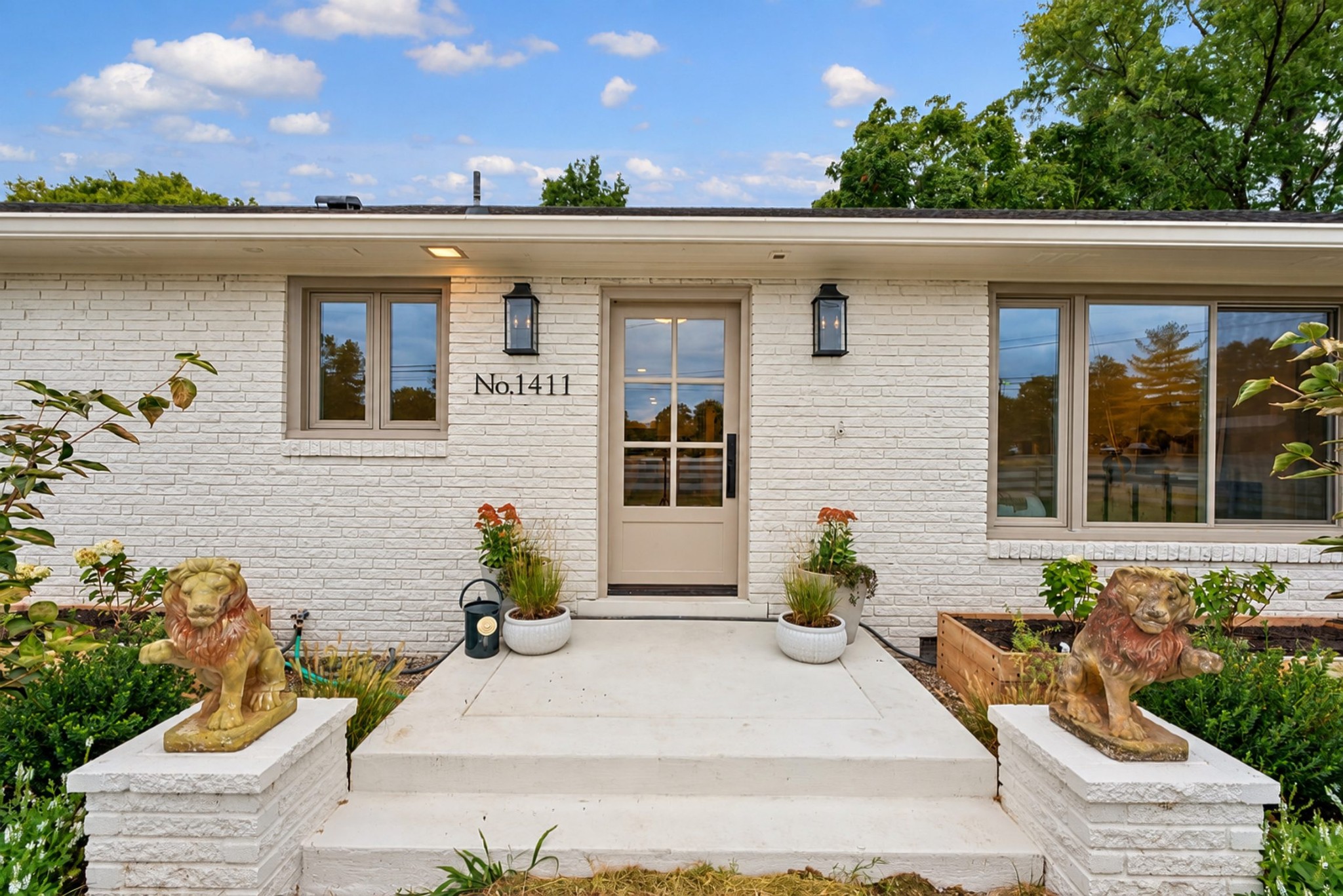 1411 Cannon St
