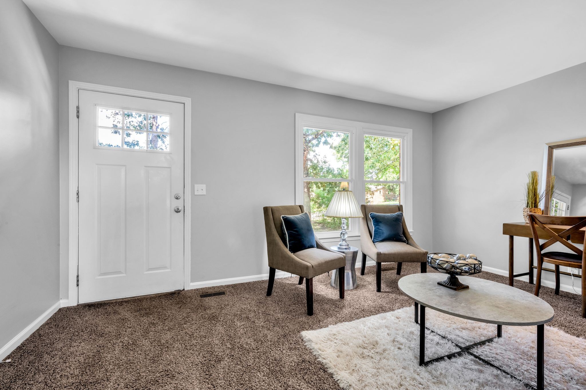 105 Ravenwood Cir