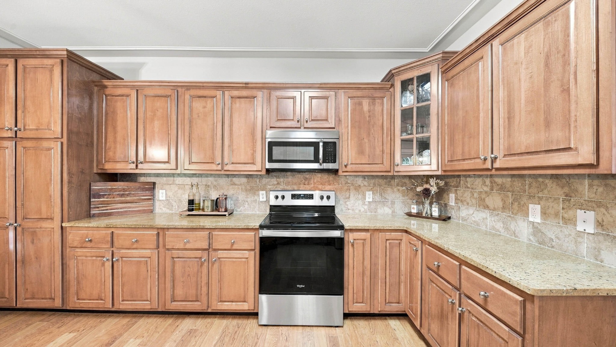 8452 Lady Slipper Road