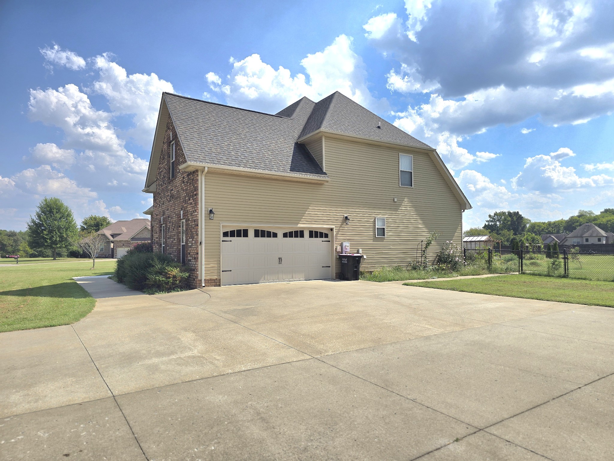 4402 Ironhorse Way