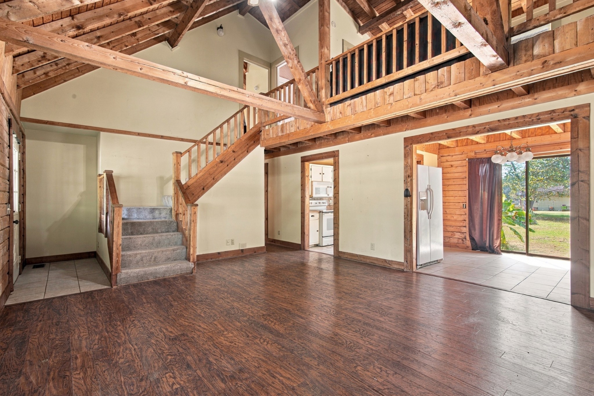 801 Buckeye Ct