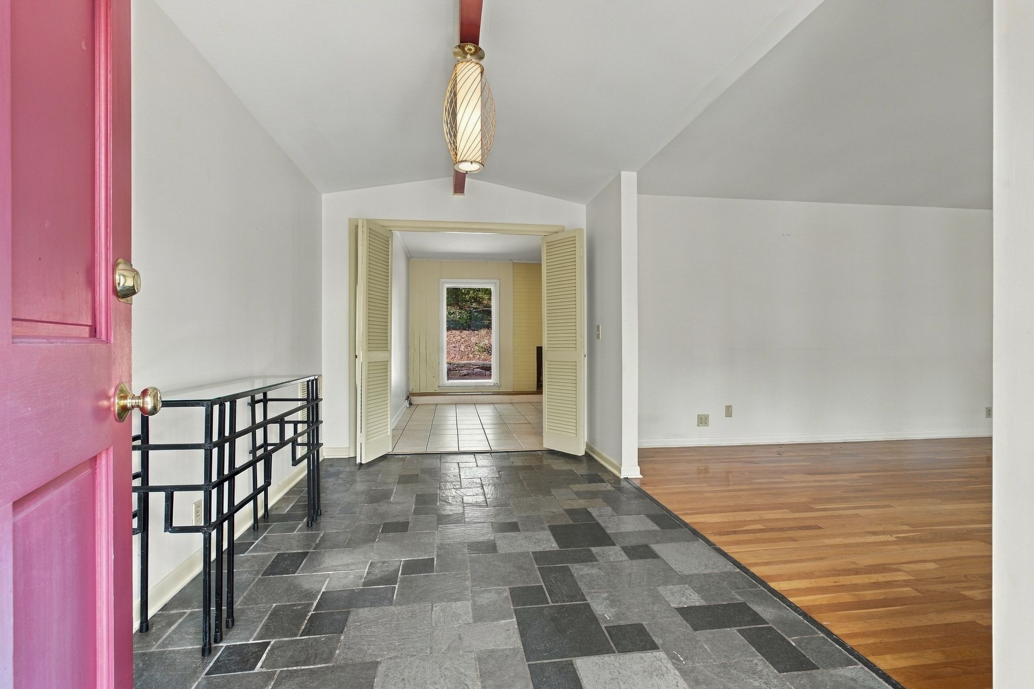 195 Forestwood Dr