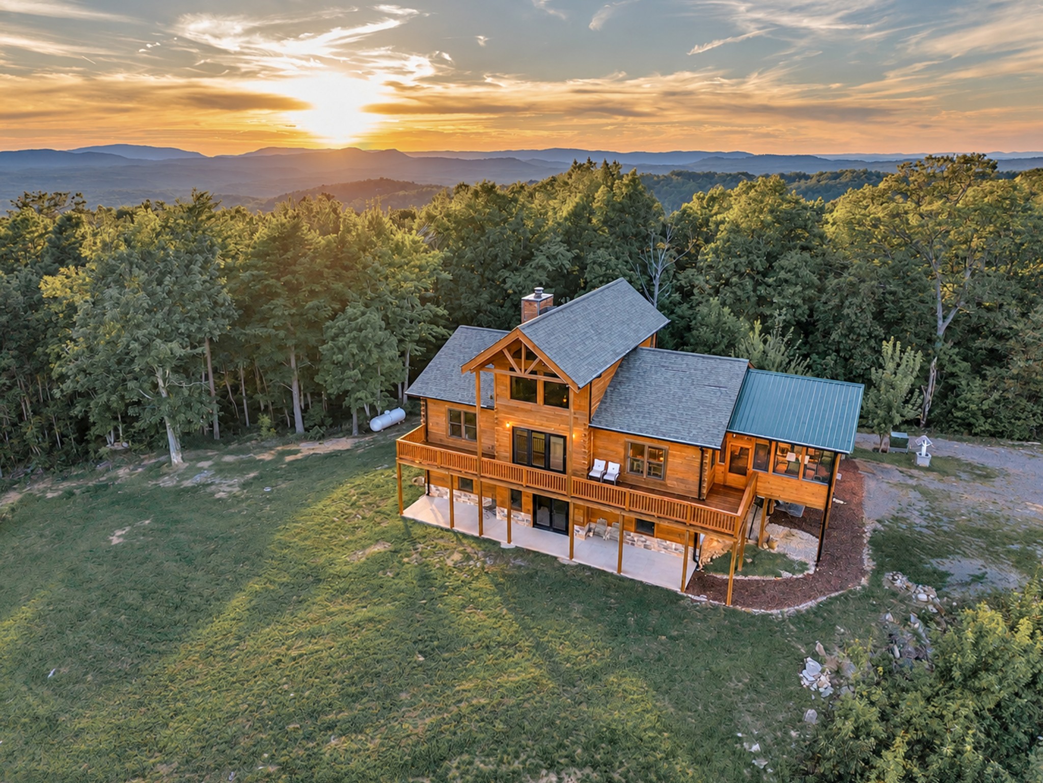 1099 Smithfield Rd