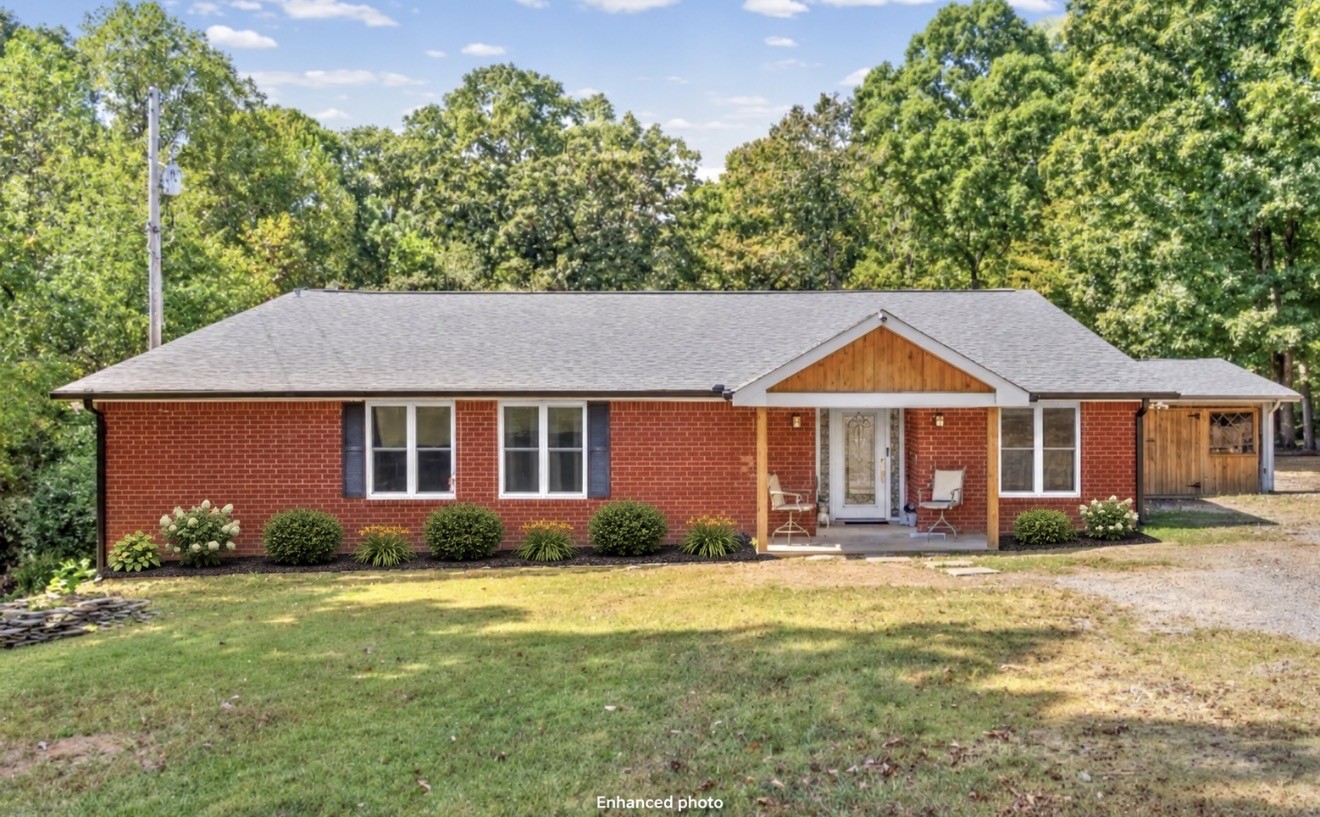 1052 Boston Hollow Rd