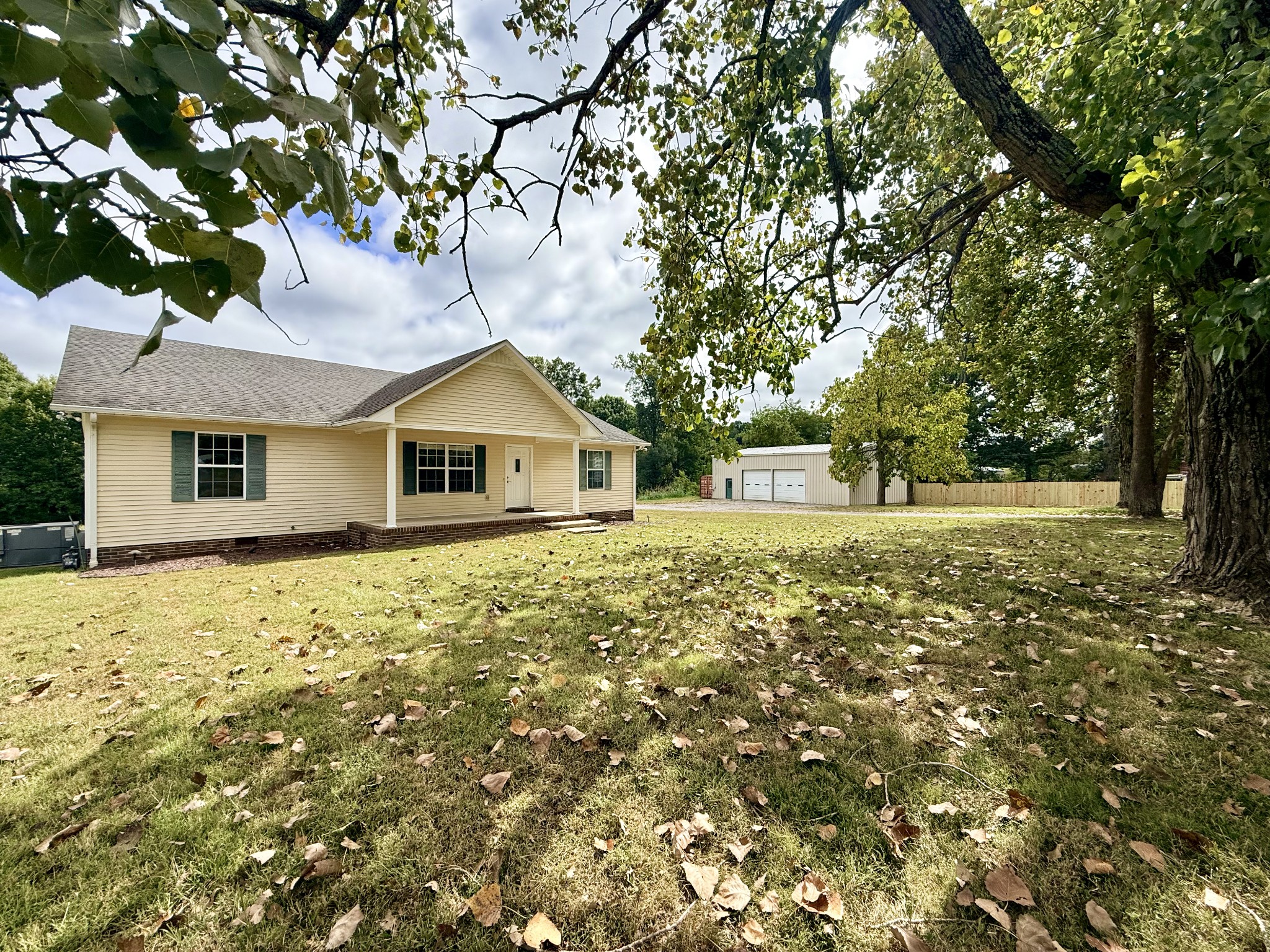 1235 Yell Rd