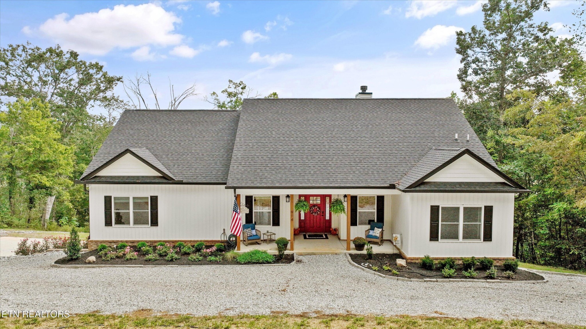 914 Skyline Drive