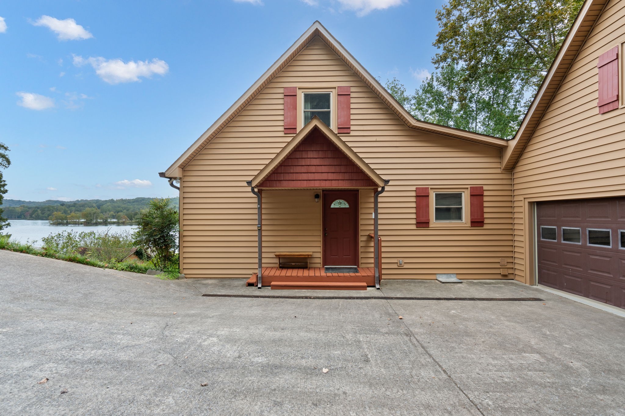 1036 Buzzard Roost Rd