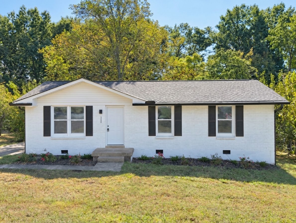 2565 Bethwood Dr