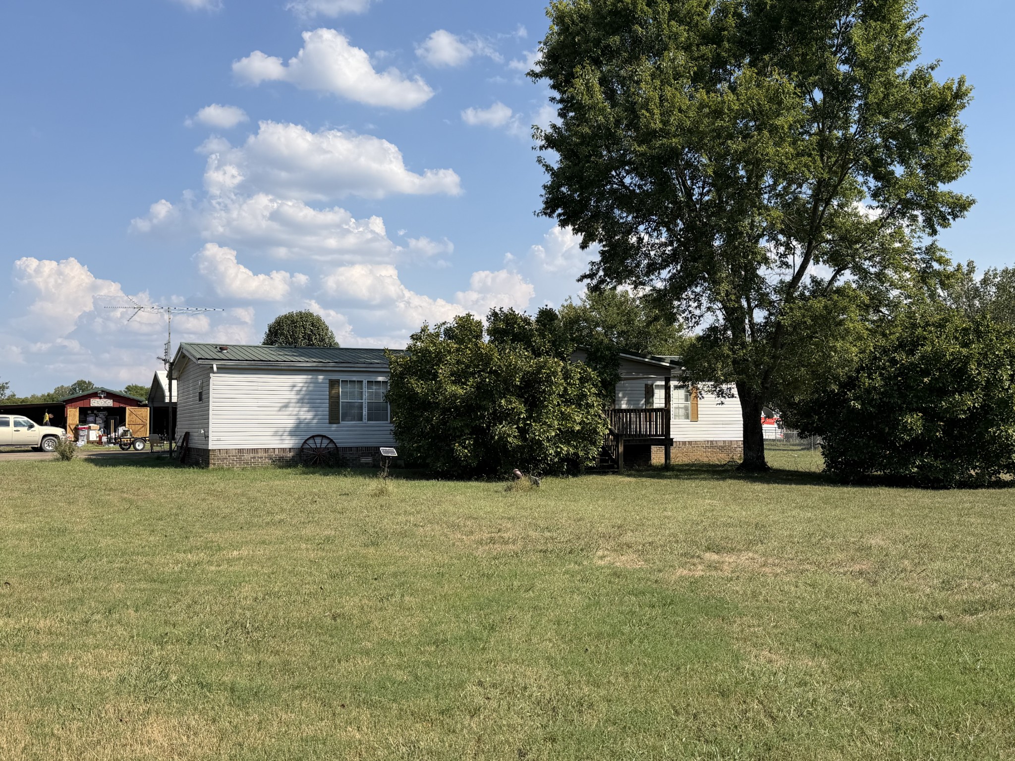 1651 Richardson Rd