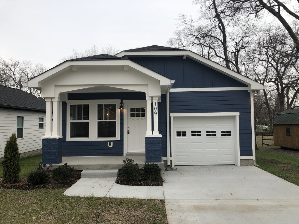 109 N Tarver Ave