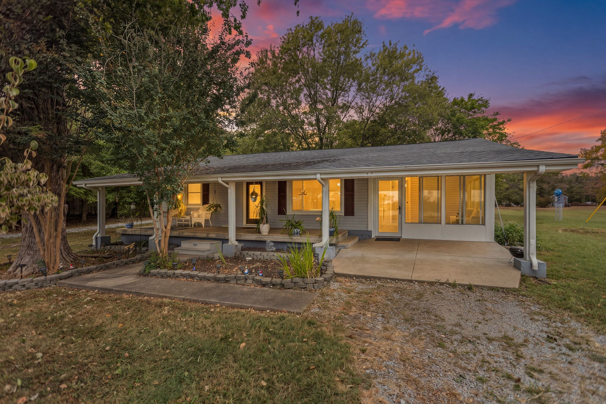 135 Mullins Chapel Rd