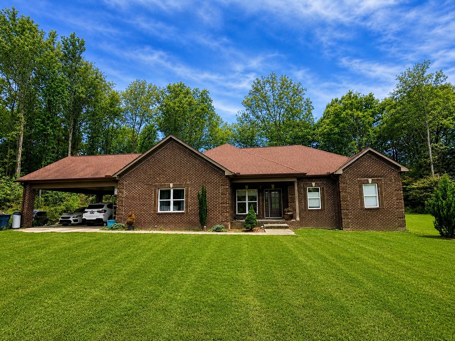 6734 Highway 41, N