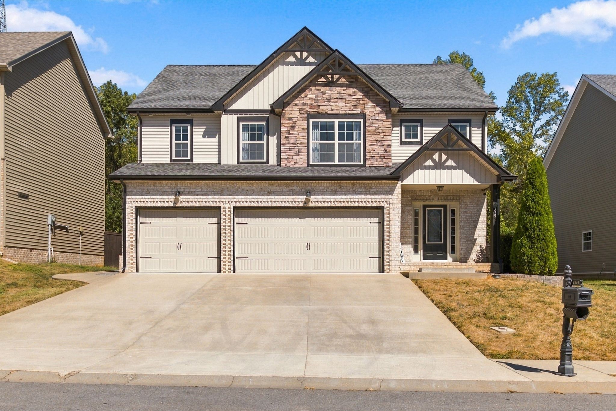 1591 Ellie Piper Cir