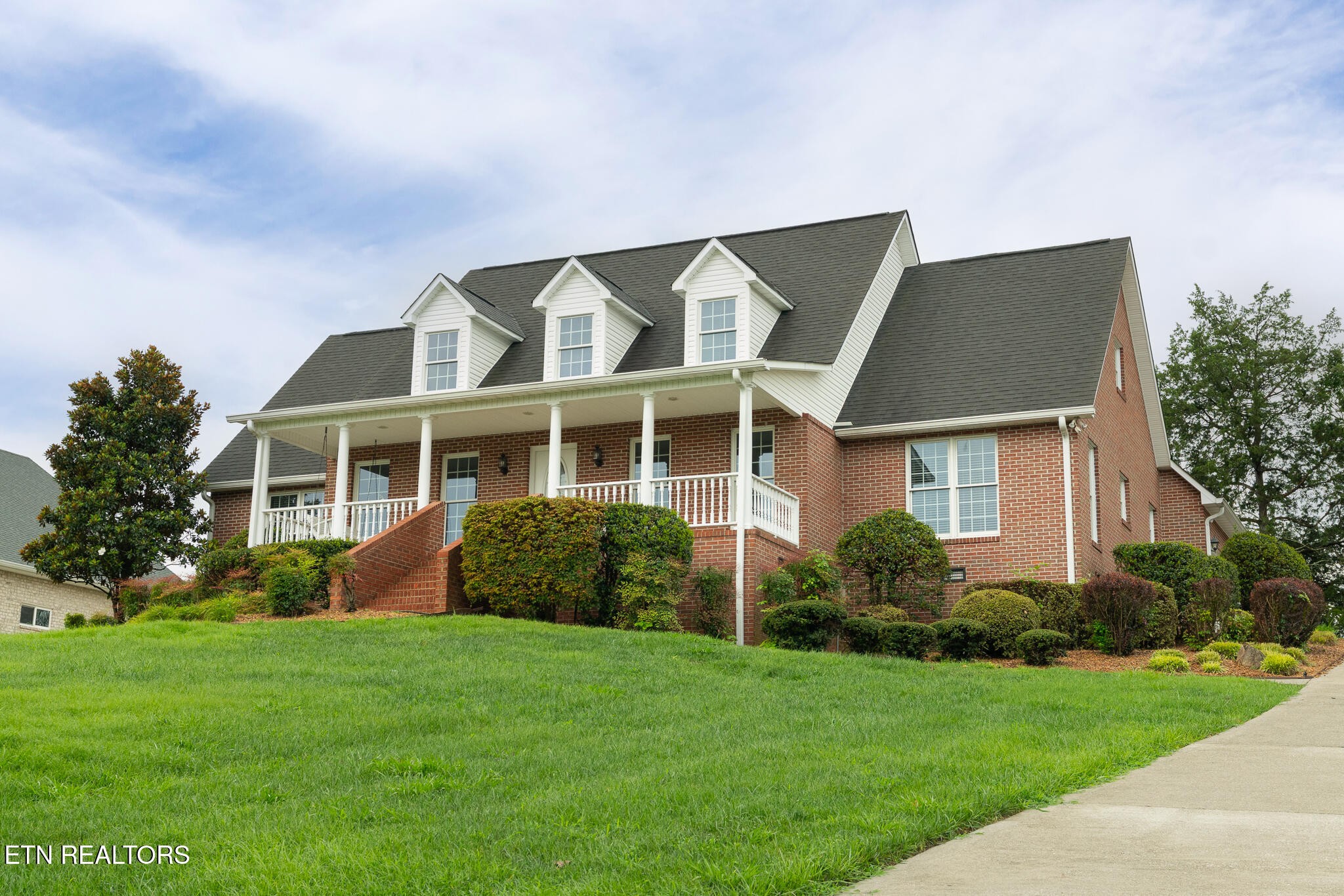 229 High Pointe Village Way