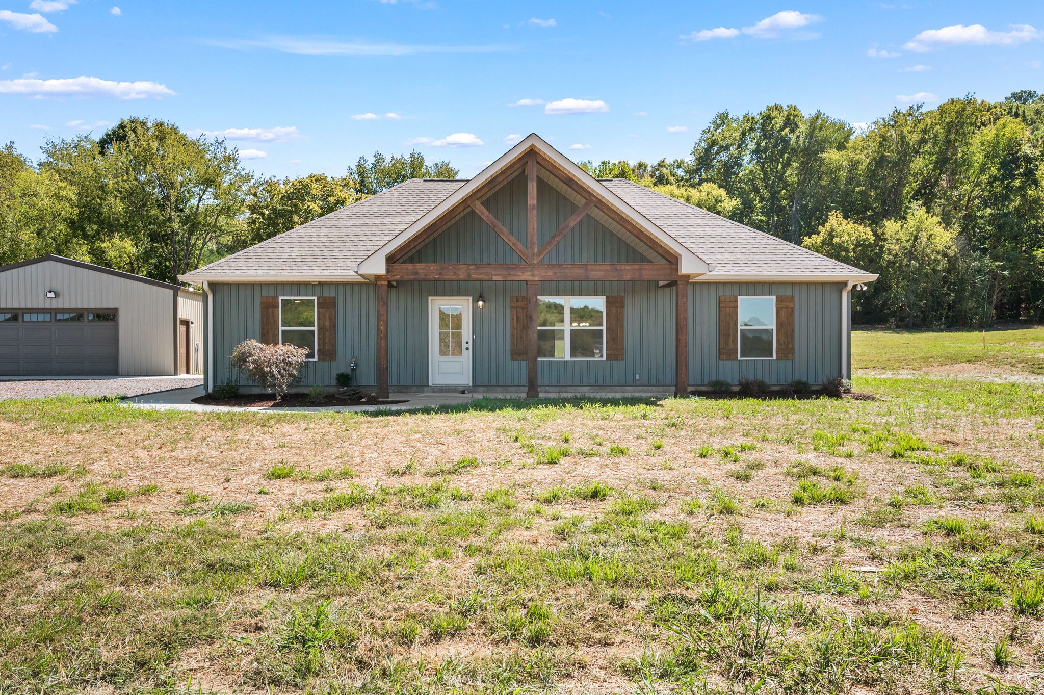 2950 Highway 10