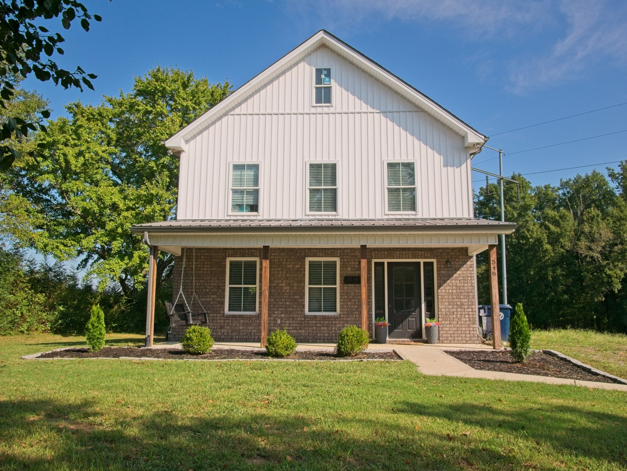 546 Green Meadow Dr