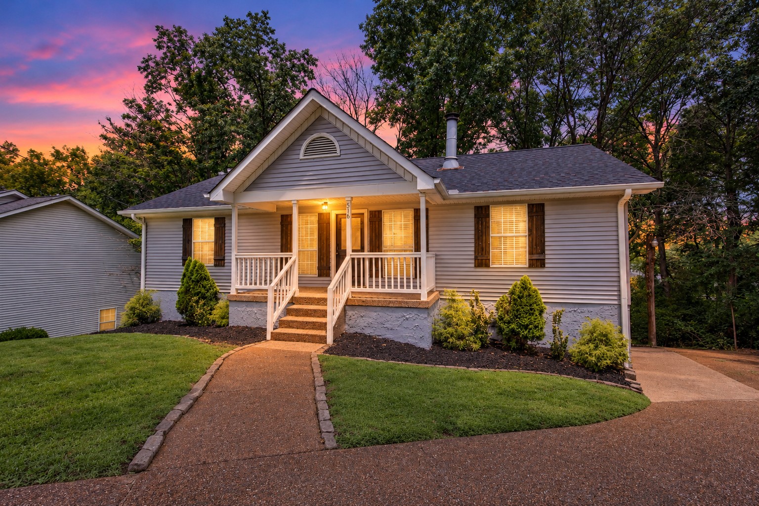 516 Ashlawn Cir