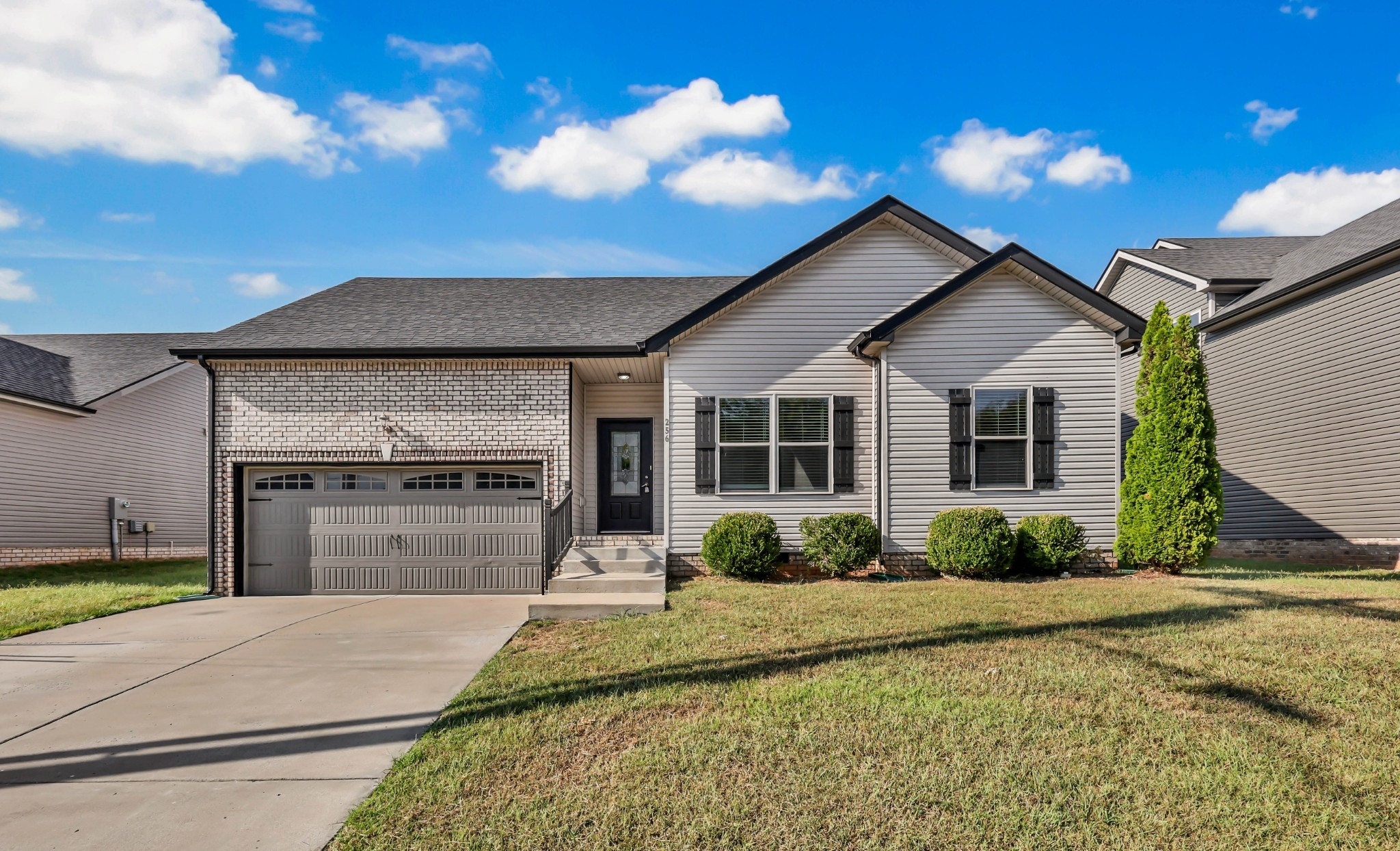 256 Azalea Dr
