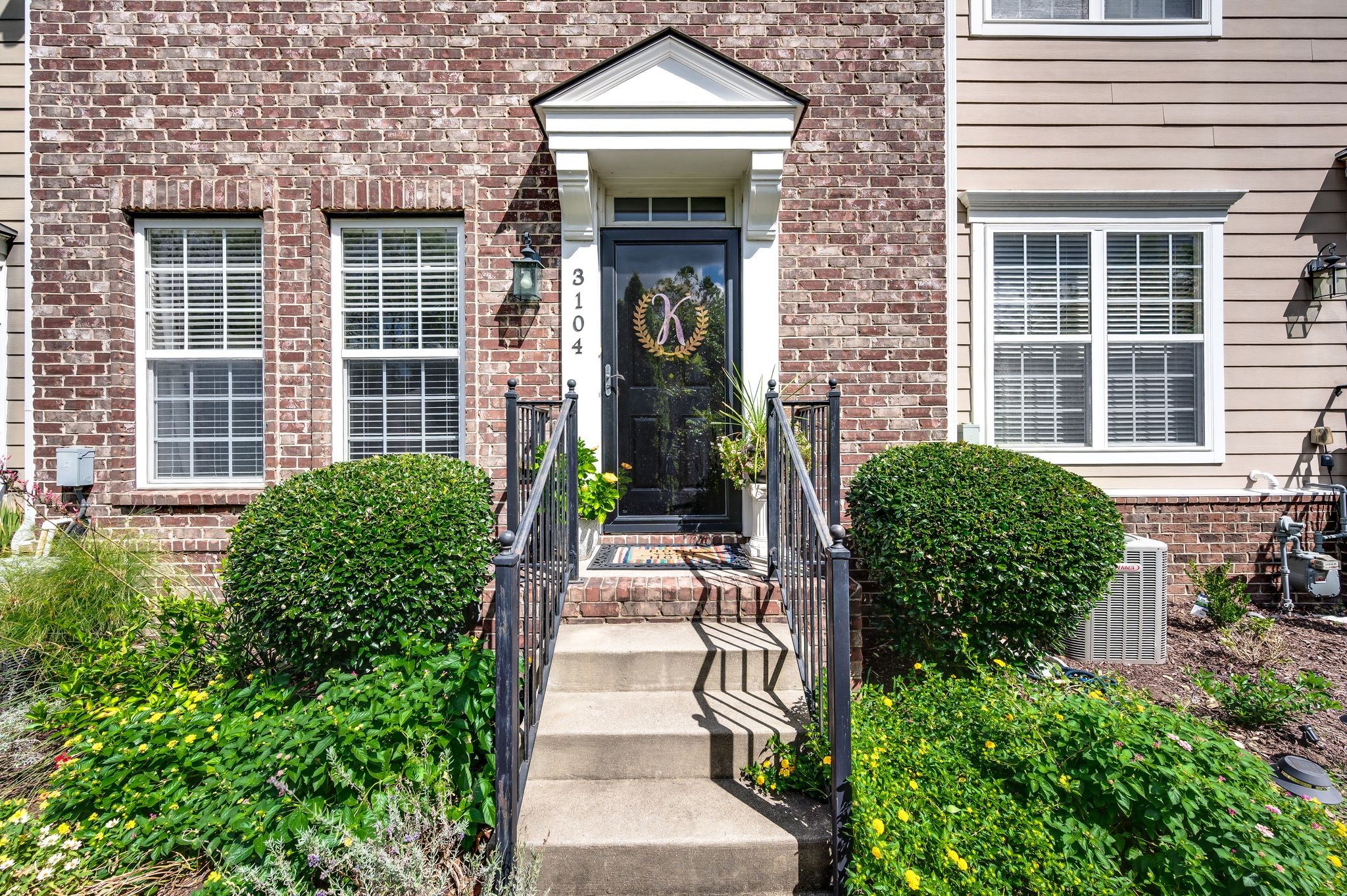 3104 Fyffe Ln