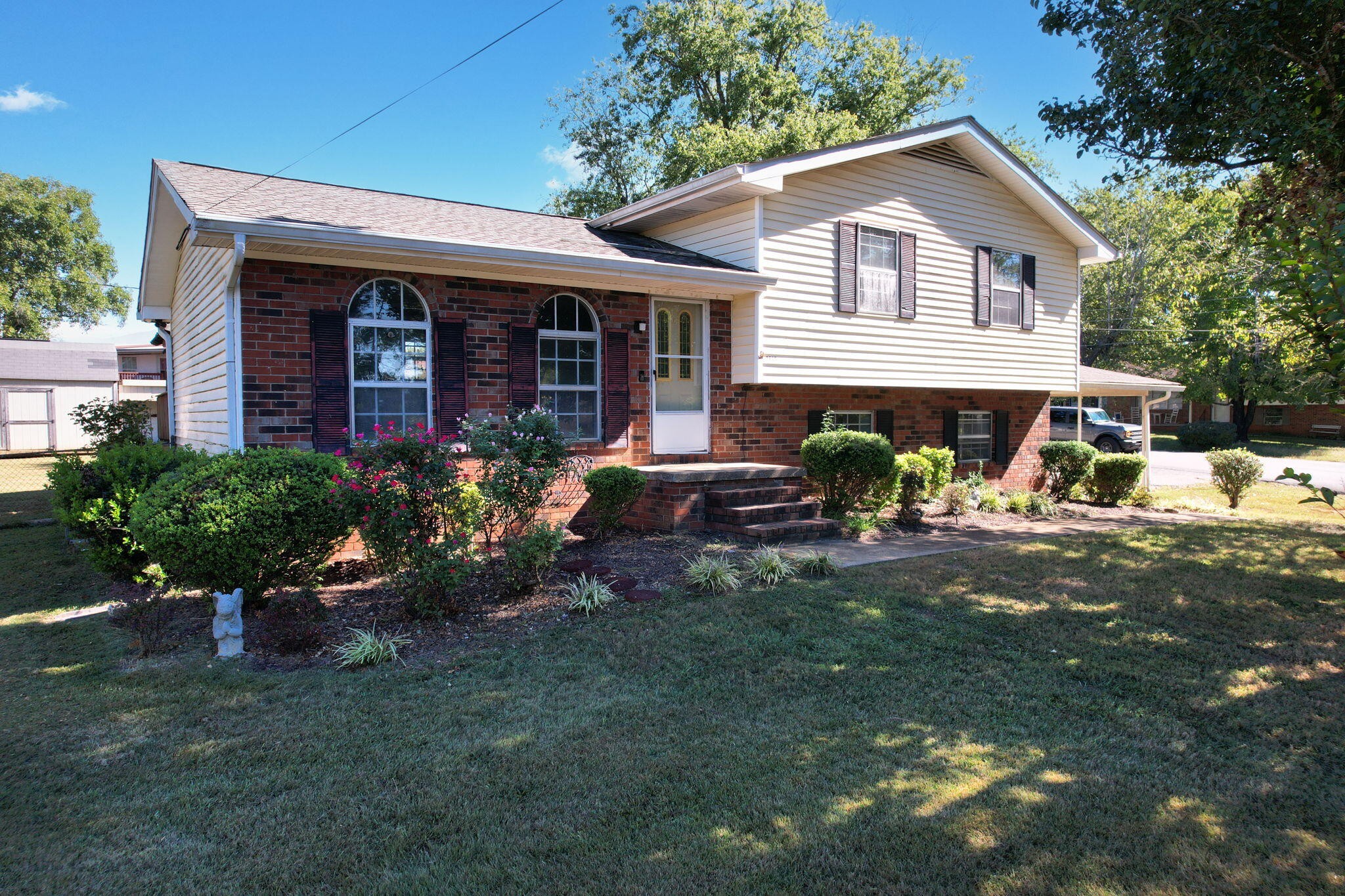 2640 Alvin Court, NW