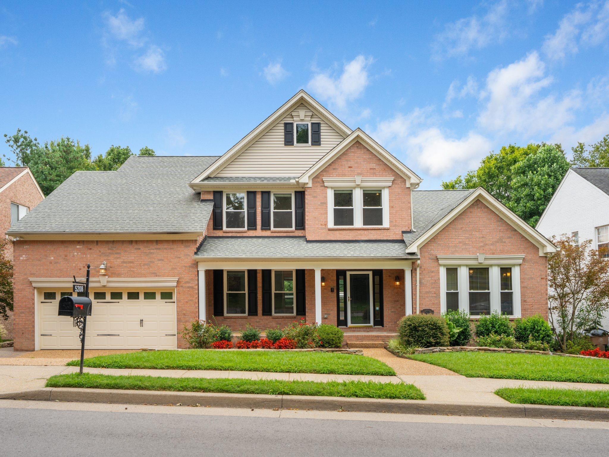 5208 Cochran Dr