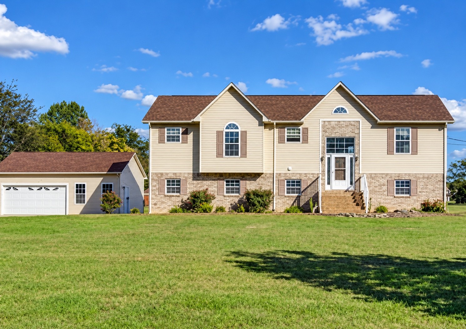 3171 Les Chappell Rd