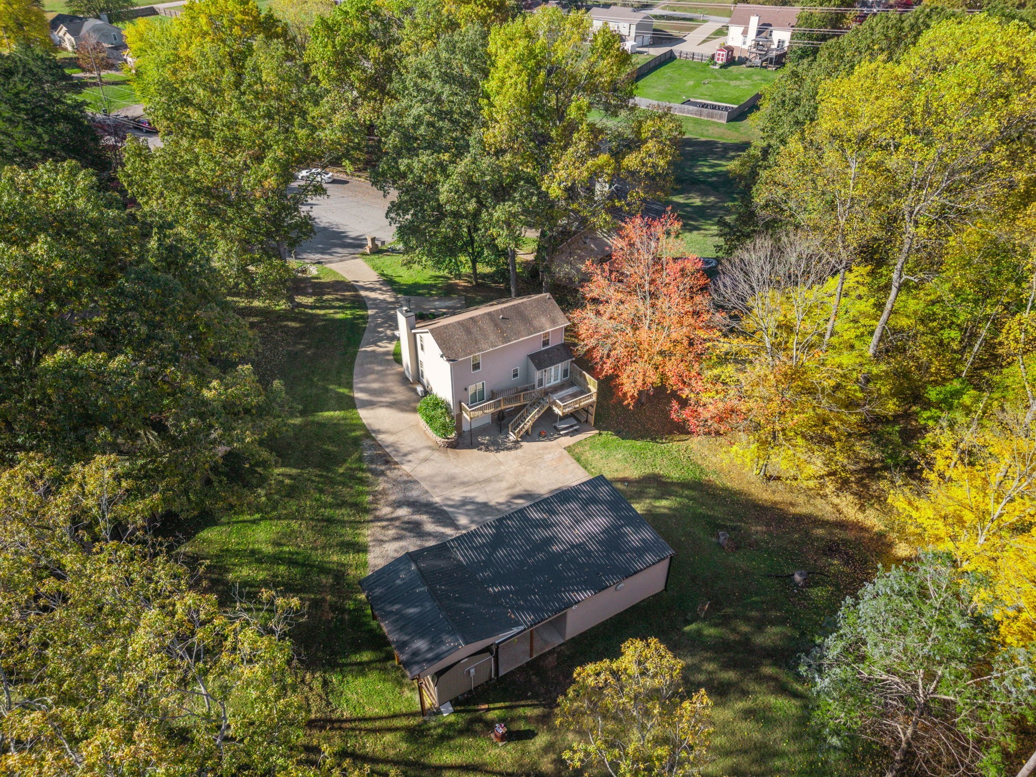 3430 Shagbark Cir
